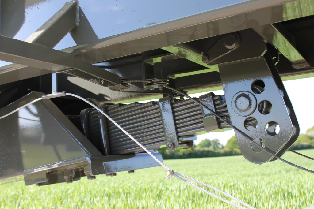 TP240 Fillion flèche suspendue benne tp agricole