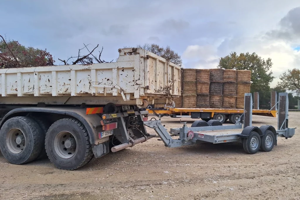 Porte-engin en action 1