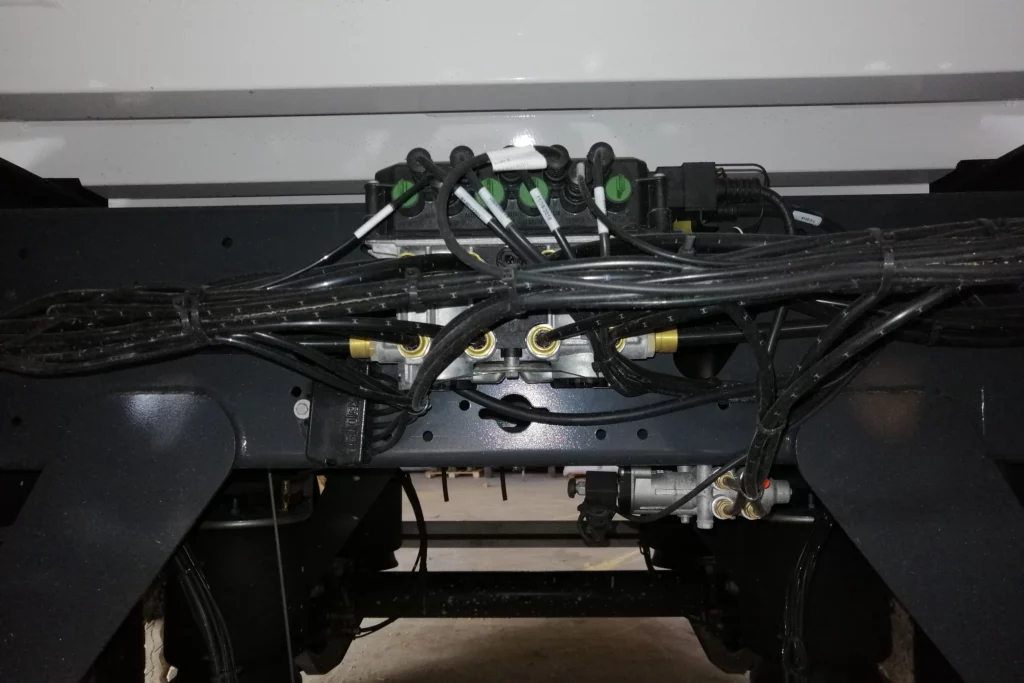 Benne-céréalière-Fruehauf-8