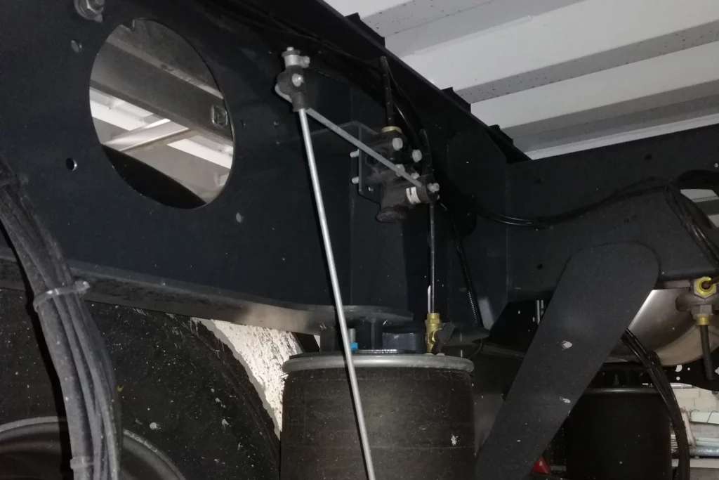 Benne-céréalière-Fruehauf-9