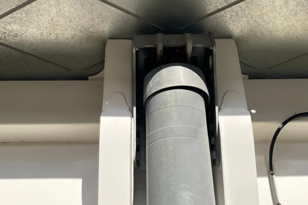 Détail benne TP acier 4