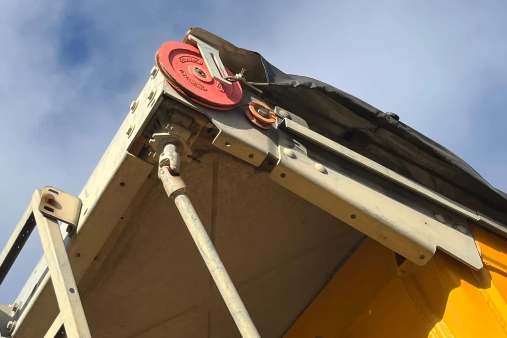 Détail benne TP alu 1