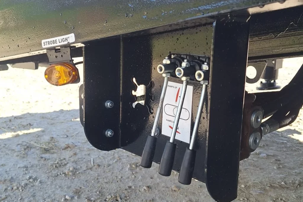 Porte-engin détails 2